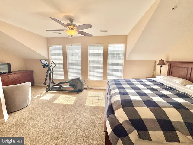 $427,400 | 600 Edelen Station Place, Unit 7402, La Plata, MD 20646