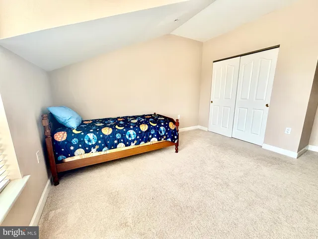 $427,400 | 600 Edelen Station Place, Unit 7402, La Plata, MD 20646