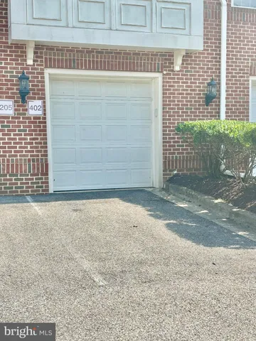 $427,400 | 600 Edelen Station Place, Unit 7402, La Plata, MD 20646