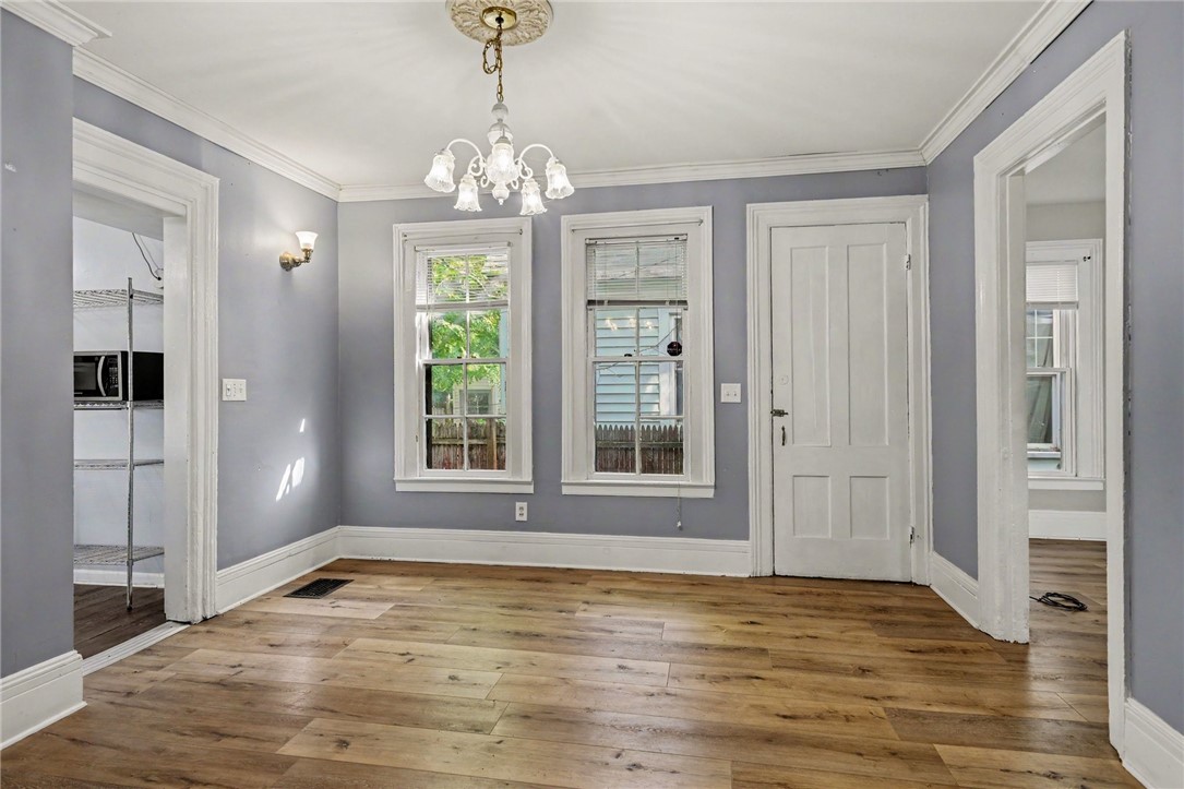 18 Hickory Street Rochester, NY 14620 - Photo 13 of 33 Gallery Image 13