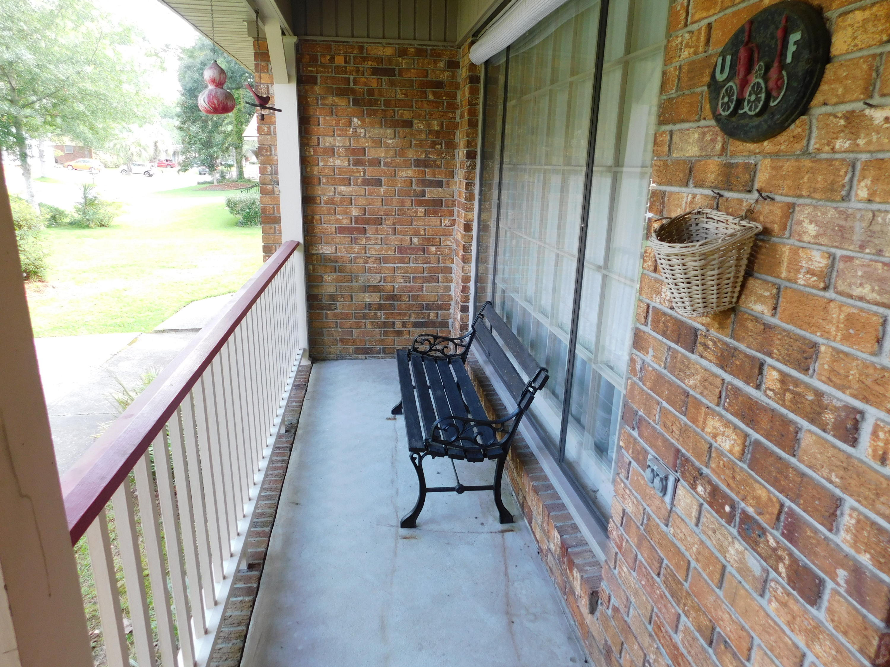 318 Heber Road Summerville, SC 29485 - Photo 7 of 21 DSCN0398