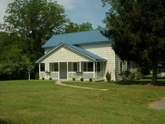 242 Farrs Bridge Road Pickens, SC 29671 - Photo 1 of 16 Gallery Image 1