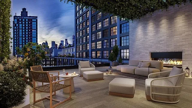 $3,250,000 | 180 Front Street, Unit 17E | DUMBO