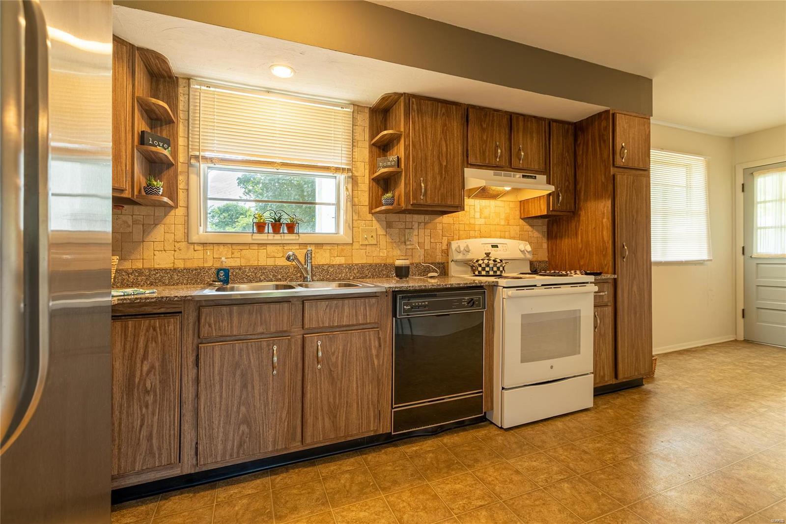 213 North Tower Road Carbondale, IL 62901 - Photo 11 of 30 Gallery Image 11