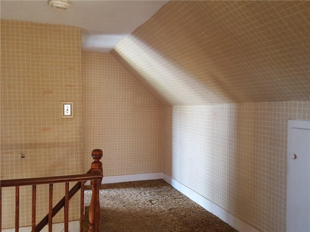 317 4 Rod Road Warren, ME 04864 - Photo 19 of 29 Upstairs hallway