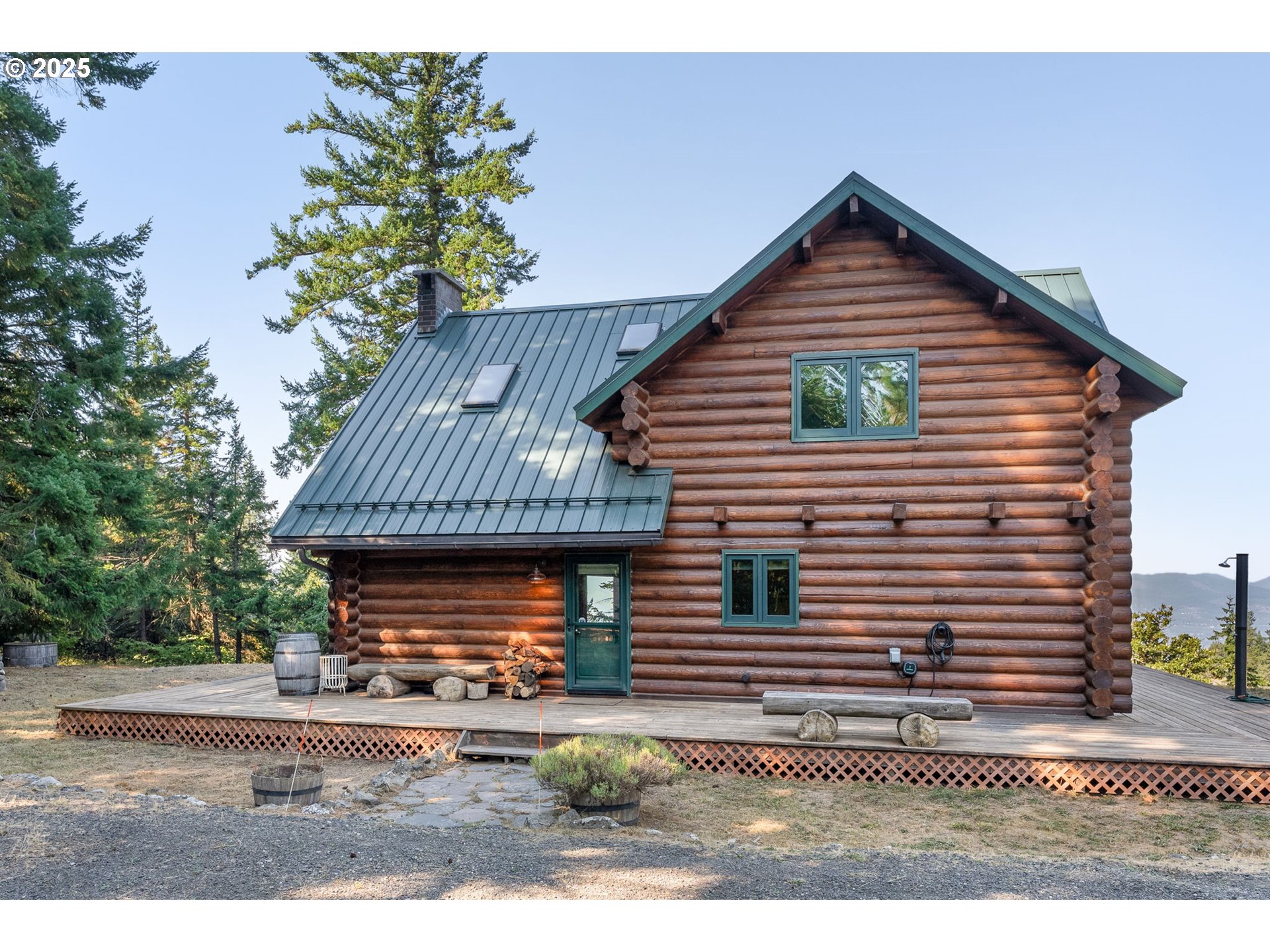 2300 Elder Road Hood River, OR 97031 - Photo 11 of 48 Gallery Image 11