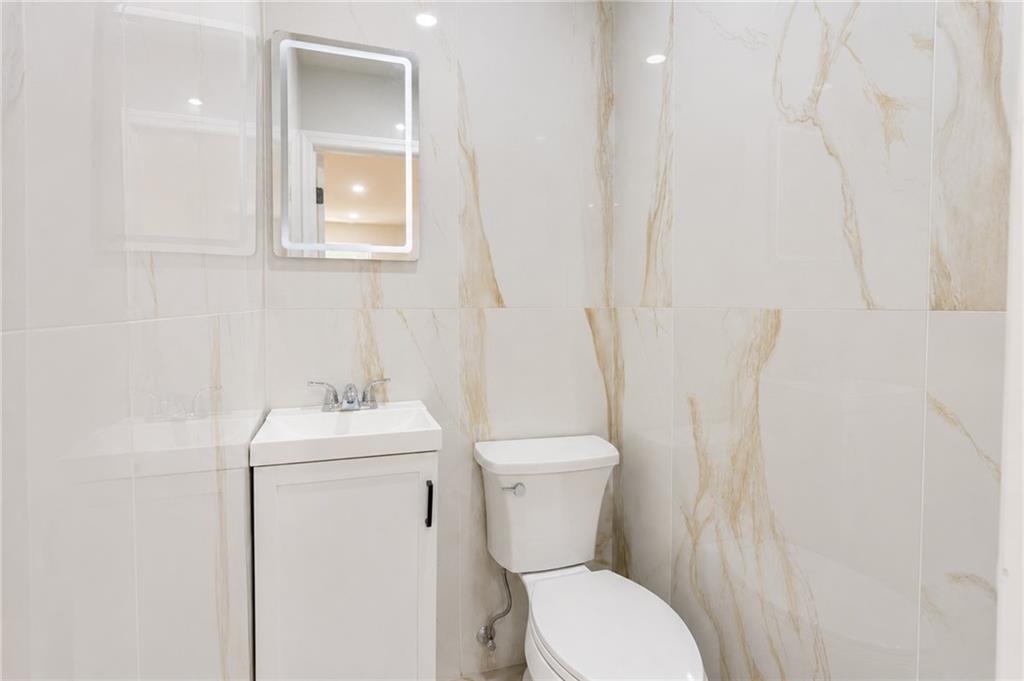 237 74th Street Brooklyn, NY 11209 - Photo 19 of 49