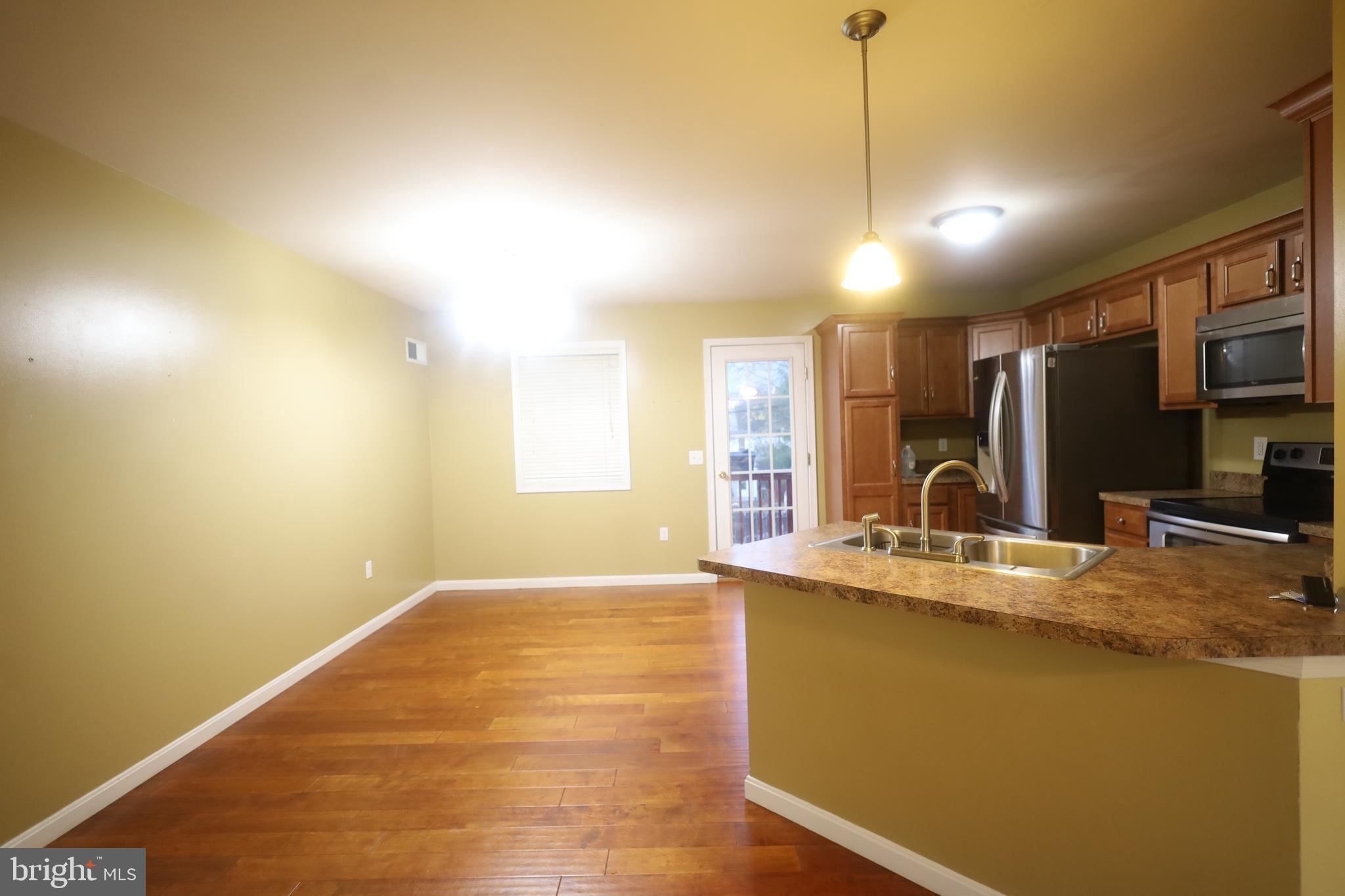 114 Shell Street Harrisburg, PA 17109 - Photo 8 of 25 Gallery Image 8