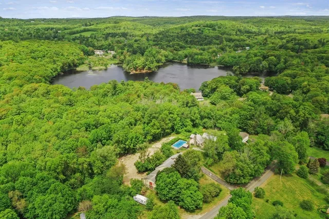 $599,900 | 40 Carroll Hill Road, Charlton, MA 01507