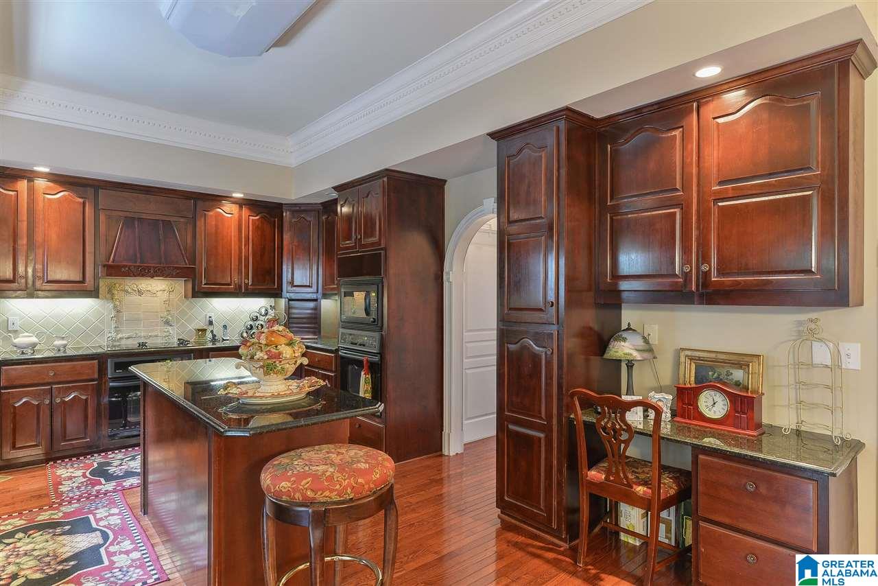 2557 Inverness Point Drive Birmingham, AL 35242 - Photo 9 of 46