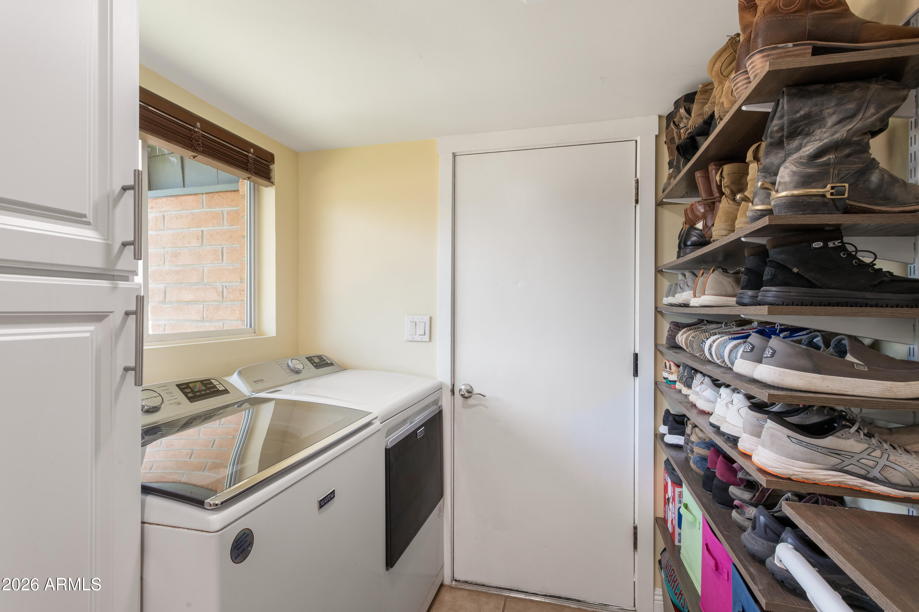 805 Suffolk Road Sierra Vista, AZ 85635 - Photo 19 of 49 laundry
