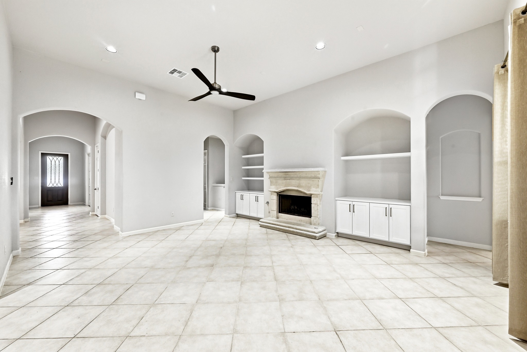 1611 Rimstone Drive Cedar Park, TX 78613 - Photo 6 of 33