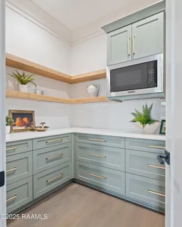 $872,000 | 202 Sabal Grv Lane, Youngsville, LA 70592