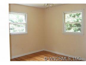 49 Elliot Ridge Lane Hendersonville, NC 28792 - Photo 6 of 7 Gallery Image 6