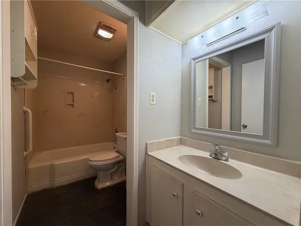 $1,550 | 4925 Jo Ann Street, Corpus Christi, TX 78415