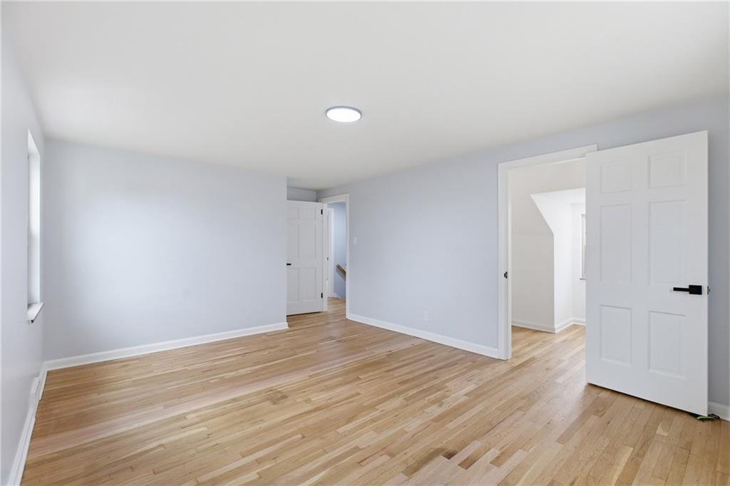 772 Scott Road Pittsburgh, PA 15228 - Photo 14 of 30