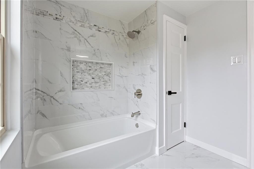 772 Scott Road Pittsburgh, PA 15228 - Photo 22 of 30