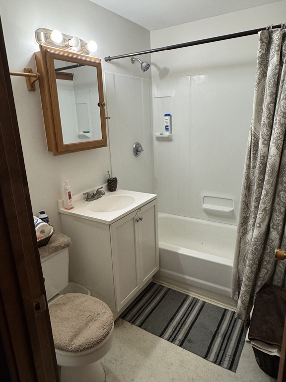 89 Mammoth Road Lowell, MA 01854 - Photo 23 of 38