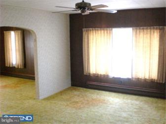 2896 Fairgrounds Road Ashland, PA 17921 - Photo 7 of 12 Living Room
