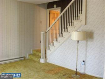 2896 Fairgrounds Road Ashland, PA 17921 - Photo 8 of 12 Living Room