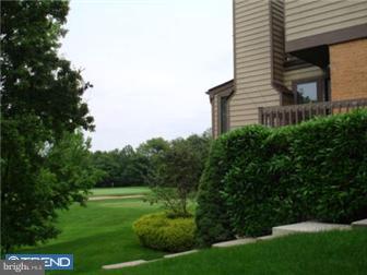 1007 Augusta Circle Mount Laurel, NJ 08054 - Photo 1 of 7 Exterior