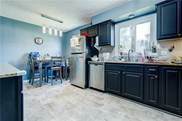 $2,300 | 889 Long Pond Road, Greece, NY 14626