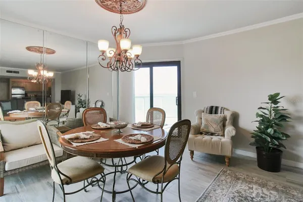 $7,500 | 1050 Longboat Club Road, Unit 702, Longboat Key, FL 34228