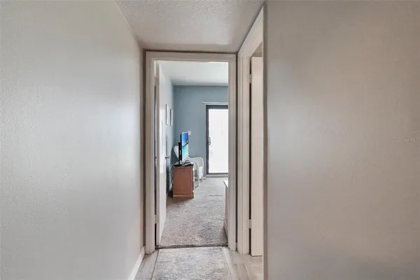 $7,500 | 1050 Longboat Club Road, Unit 702, Longboat Key, FL 34228