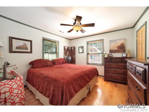 2066 Chinquapin Road Canton, NC 28716 - Photo 12 of 14