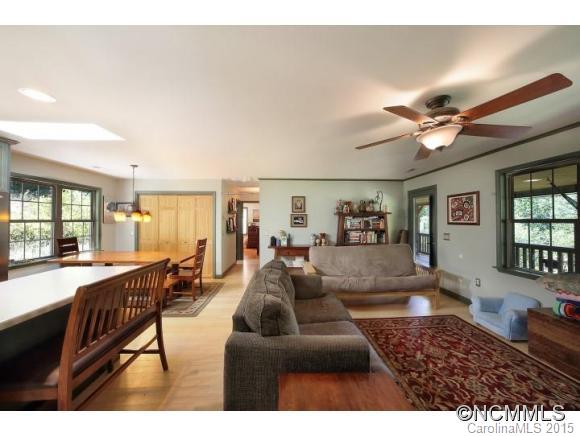 2066 Chinquapin Road Canton, NC 28716 - Photo 4 of 14