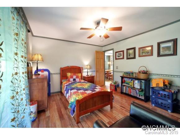 2066 Chinquapin Road Canton, NC 28716 - Photo 10 of 14