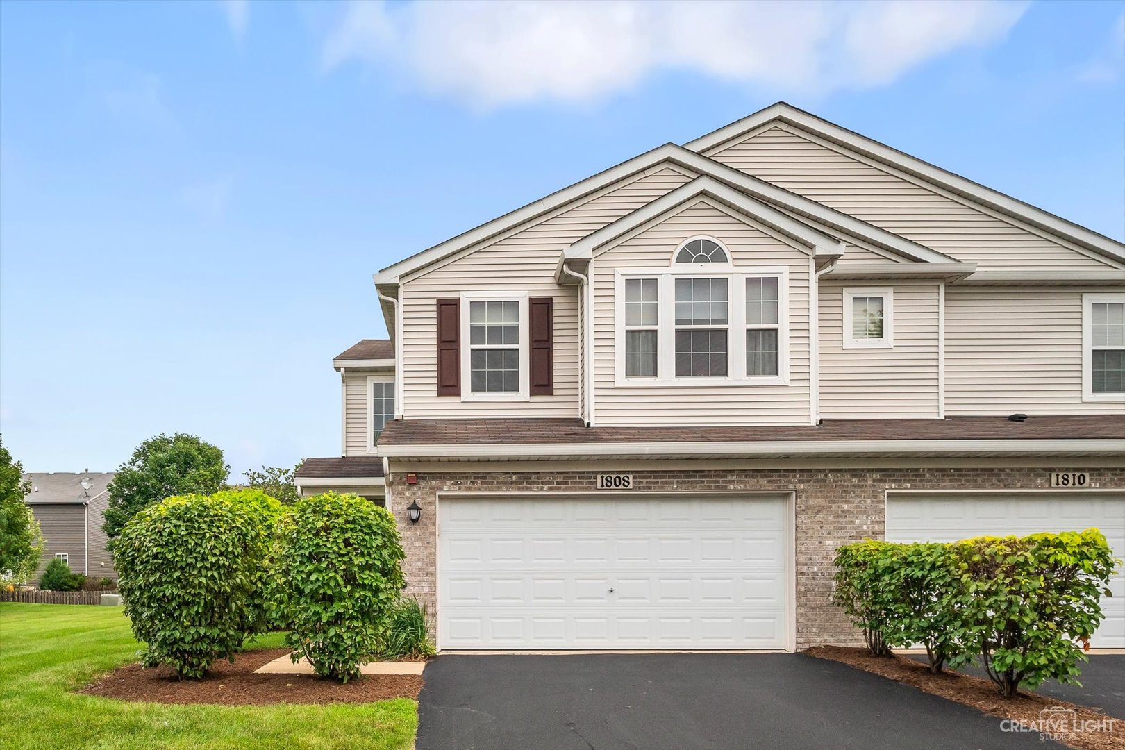 1808 Candlelight Circle Montgomery, IL 60538 - Photo 2 of 17