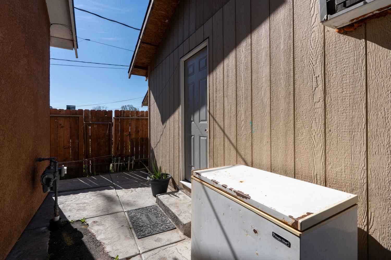 509 Kerr Avenue Modesto, CA 95354 - Photo 52 of 55