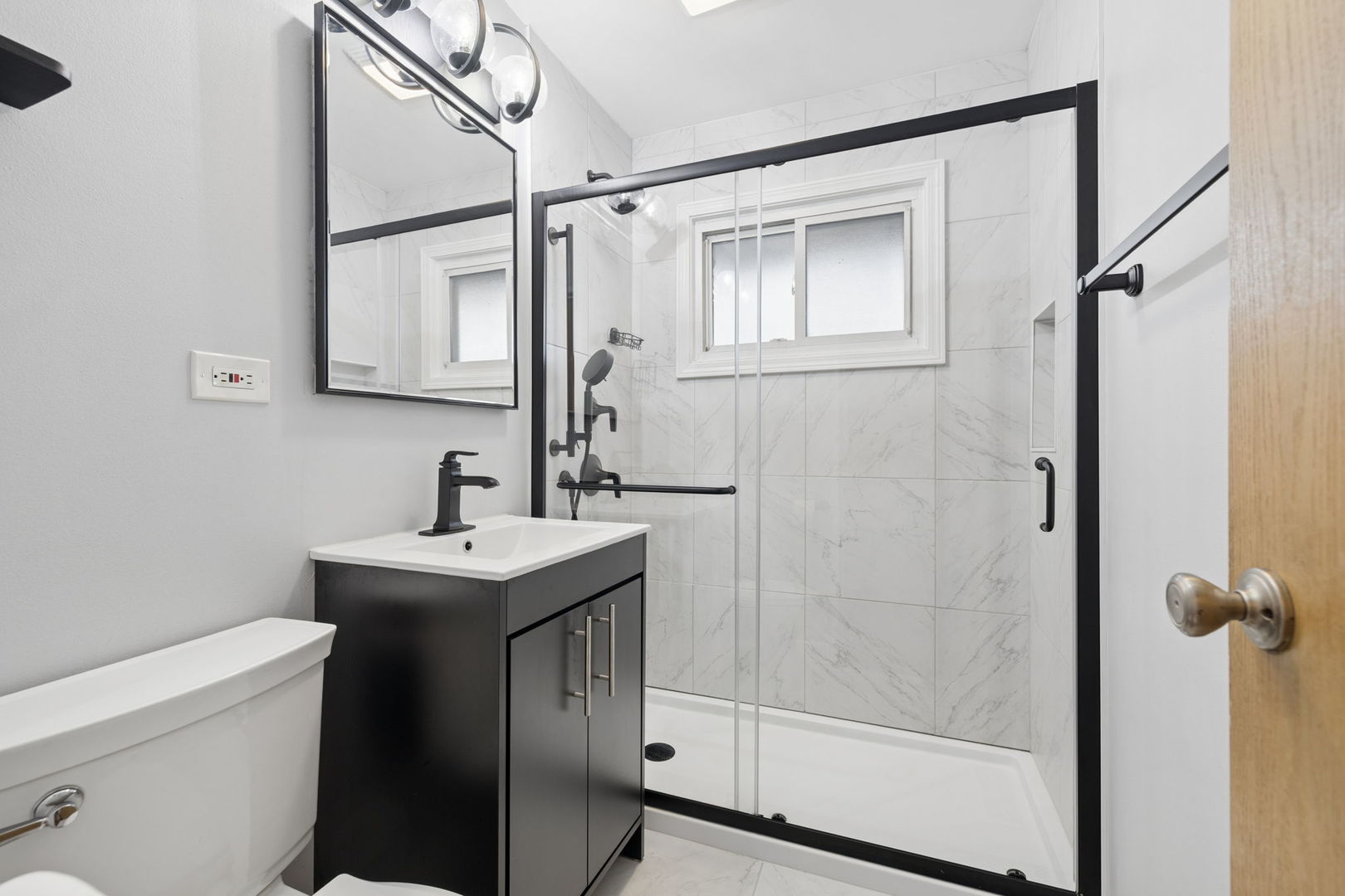 9136 Pembroke Lane Bridgeview, IL 60455 - Photo 11 of 30