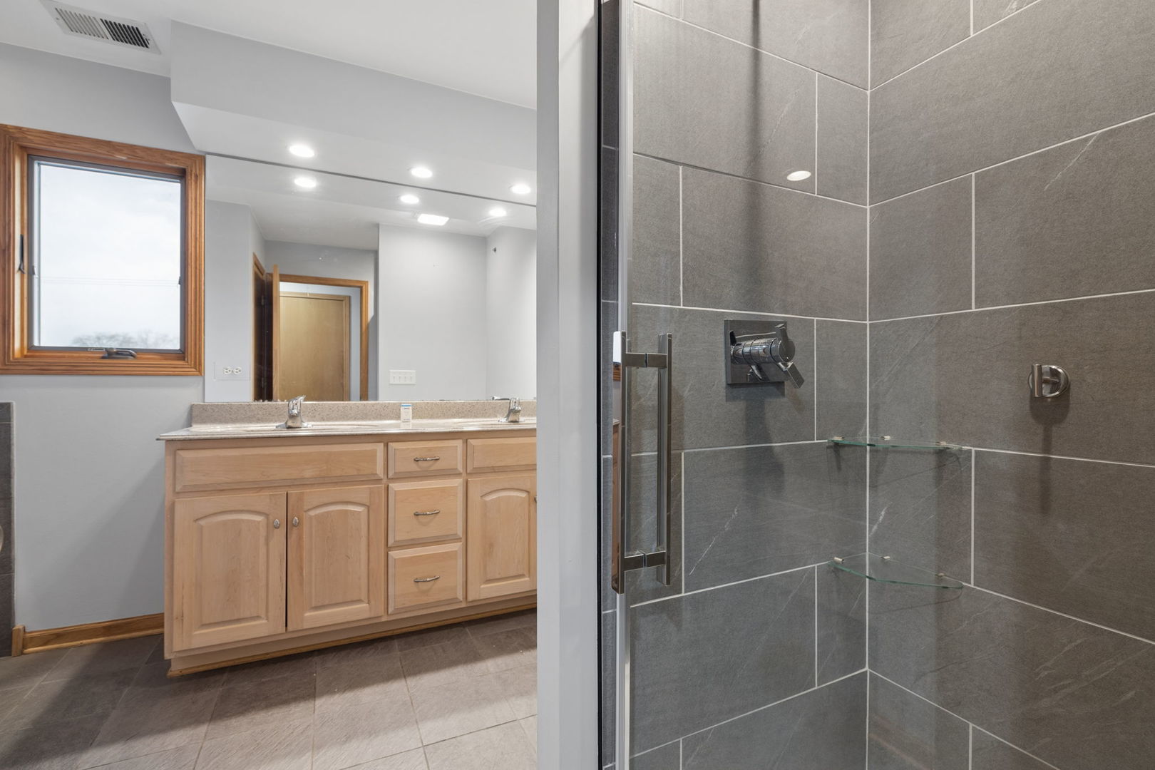 9136 Pembroke Lane Bridgeview, IL 60455 - Photo 20 of 30