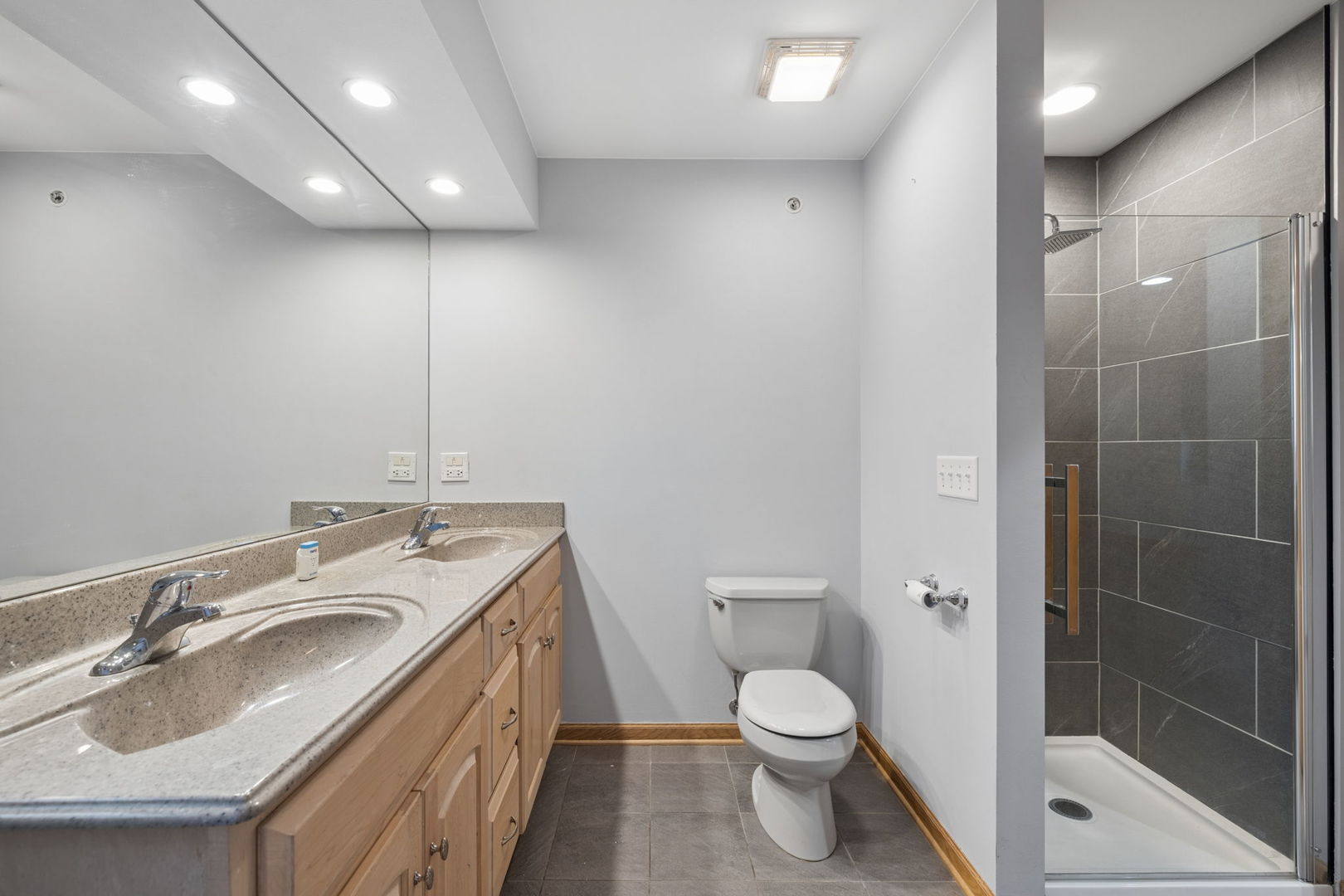 9136 Pembroke Lane Bridgeview, IL 60455 - Photo 21 of 30