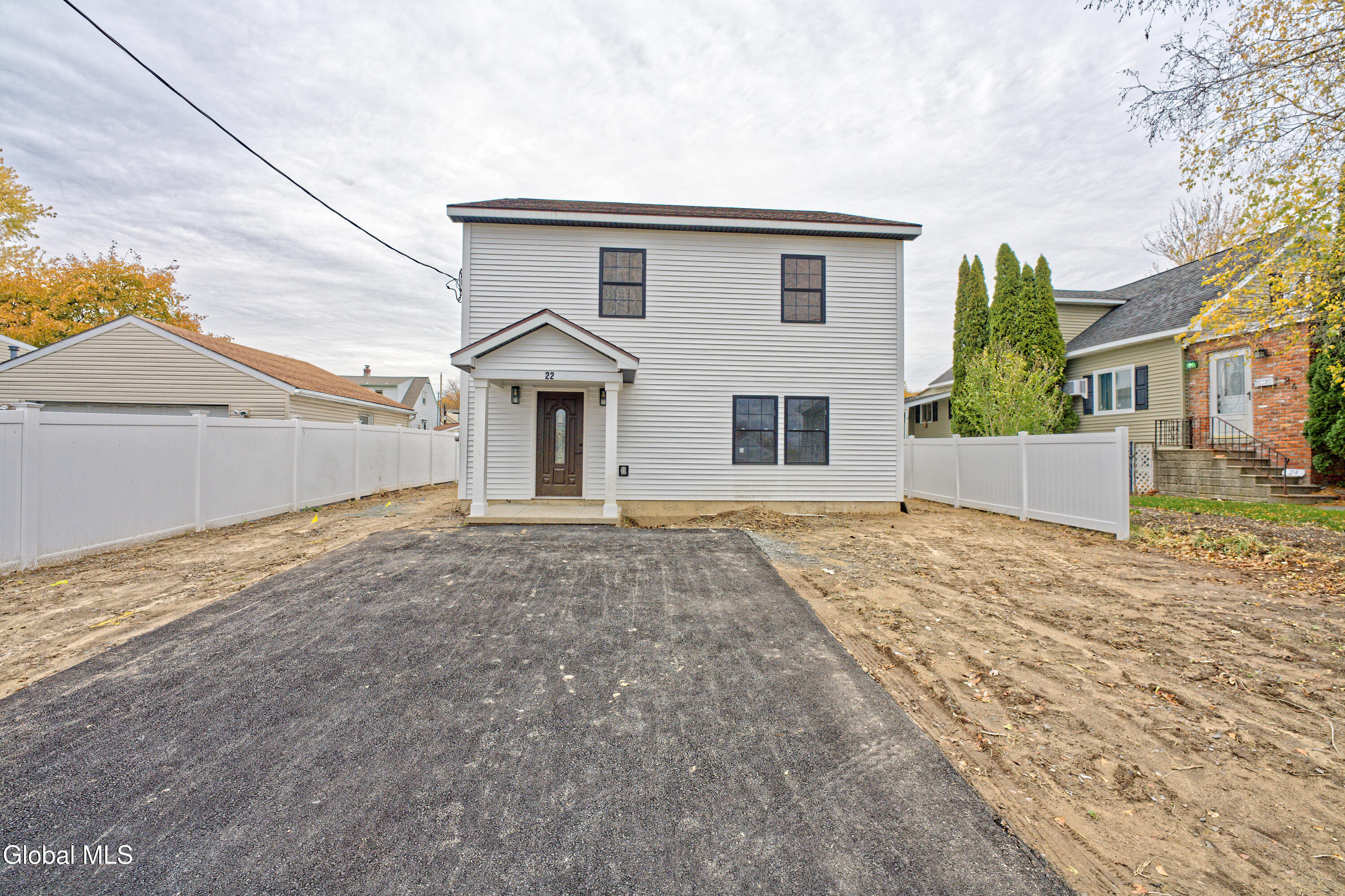 22 Natick Street Colonie, NY 12205 - Photo 2 of 29 0 Front 1