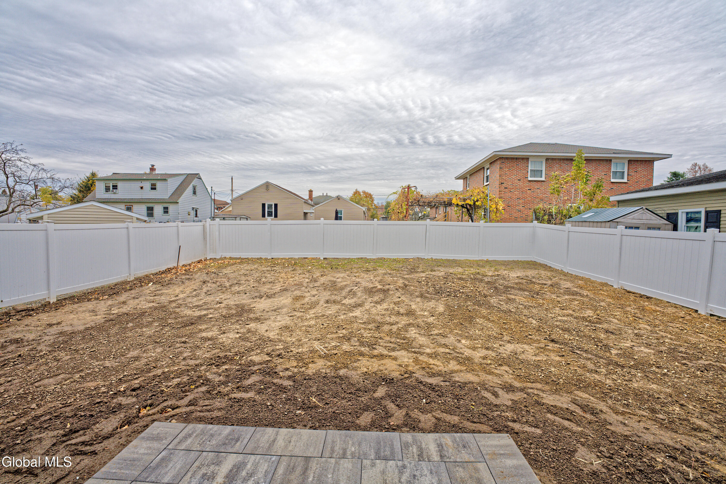 22 Natick Street Colonie, NY 12205 - Photo 26 of 29 Yard 1