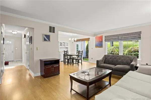 $5,500 | 60 Greenwich Hills Drive, Unit 60, Greenwich, CT 06831