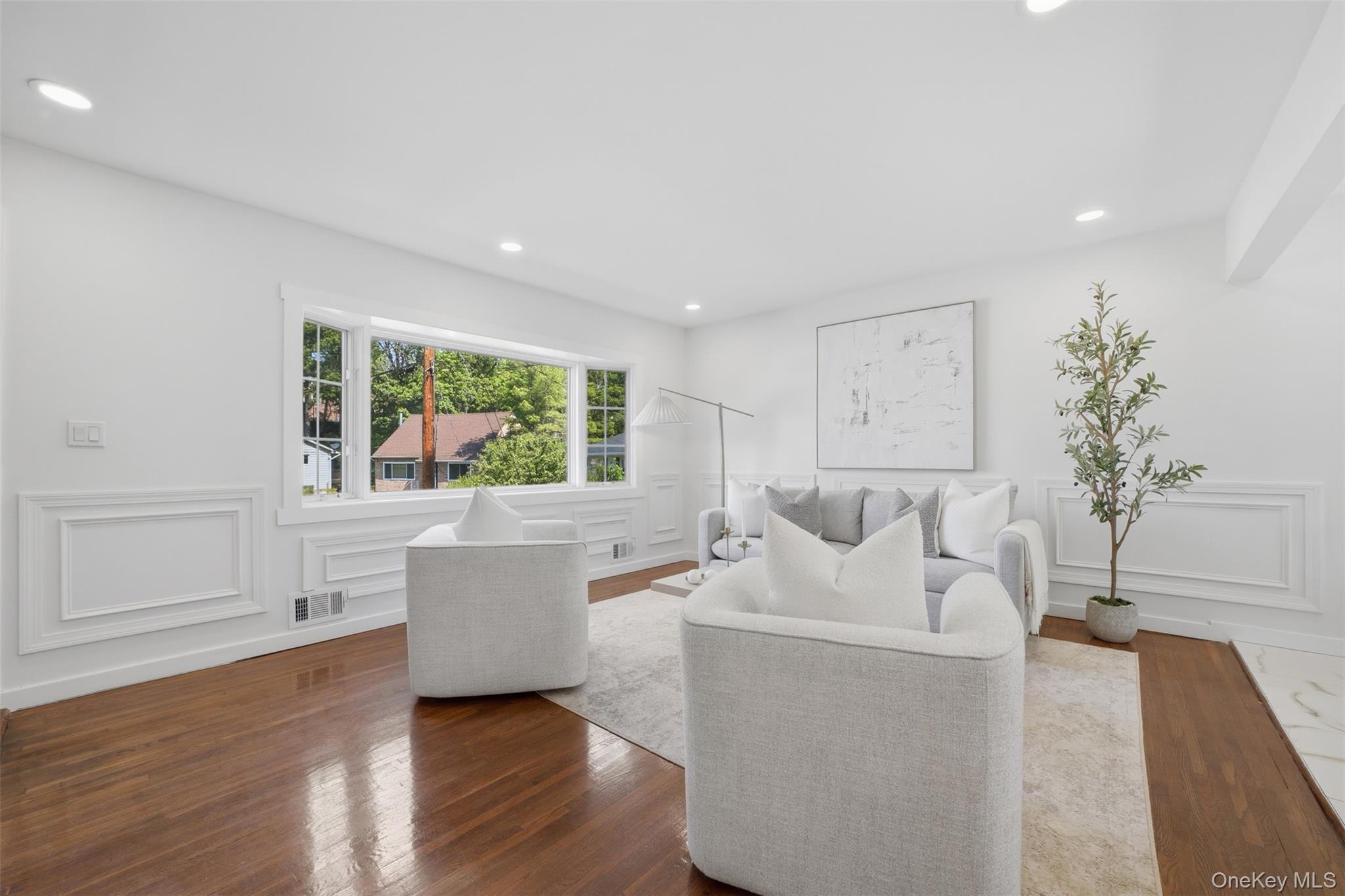 24 Fuller Road Ossining, NY 10562 - Photo 5 of 48 a living room with furniture and a window