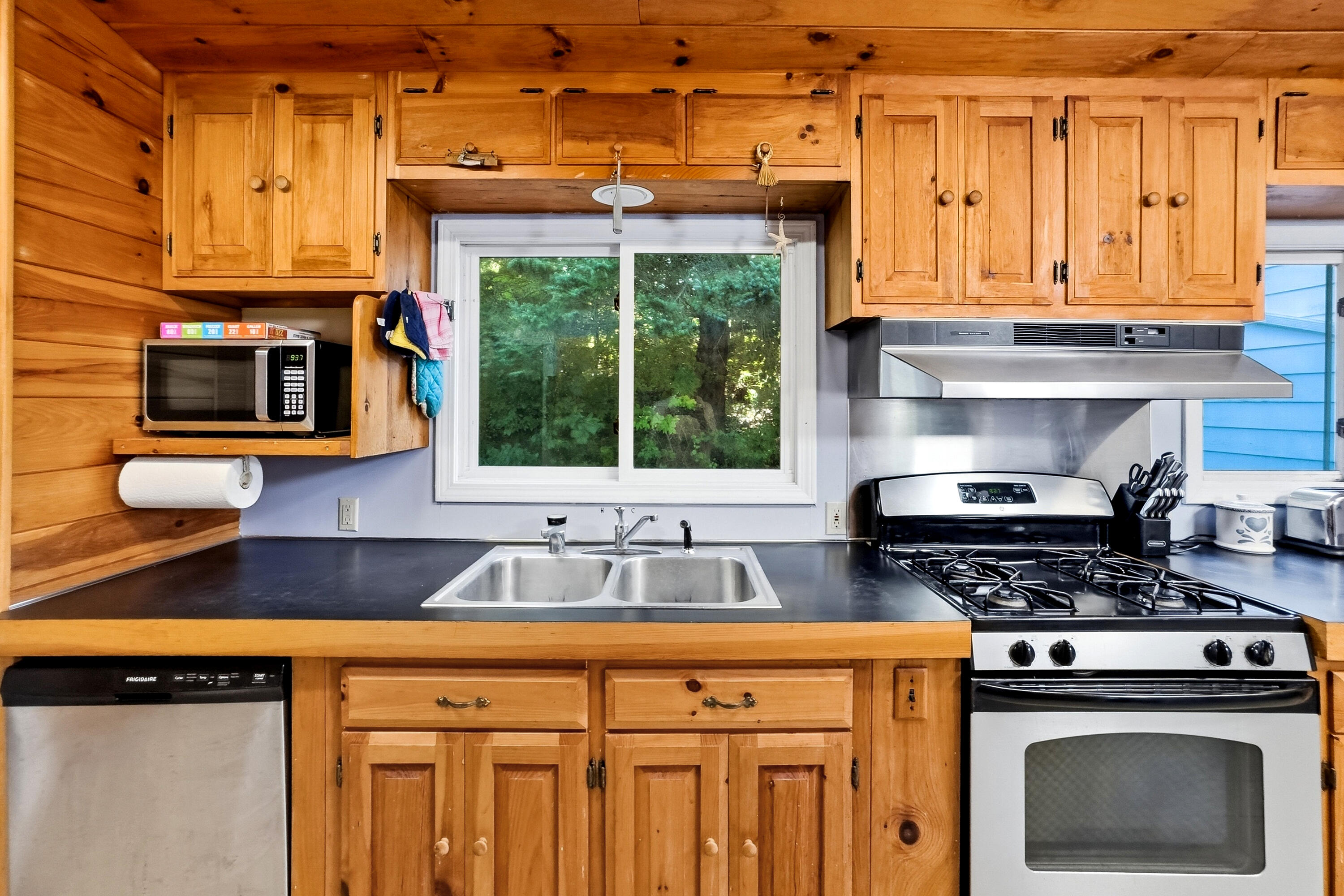 278 Bradford Point Road Friendship, ME 04547 - Photo 14 of 102 52- 278 Bradford Point Road - Friendship
