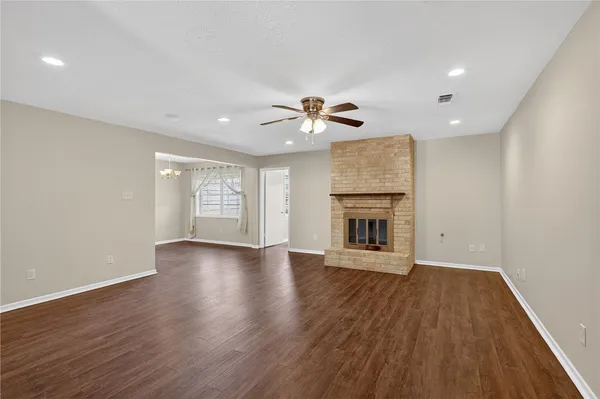 $2,000 | 2603 Briar Oaks Drive, Bryan, TX 77802