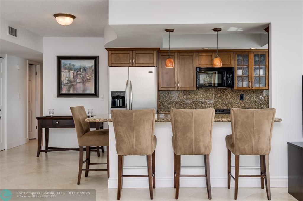 2500 Northeast 48th Lane, Unit 609 Fort Lauderdale, FL 33308 - Photo 18 of 36