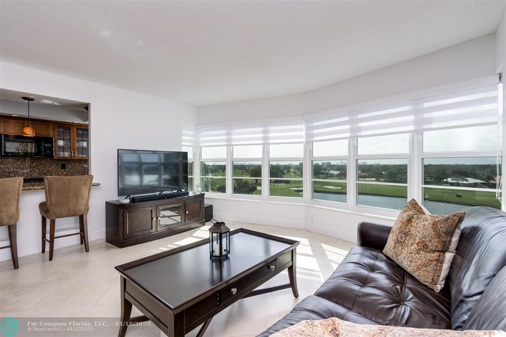 2500 Northeast 48th Lane, Unit 609 Fort Lauderdale, FL 33308 - Photo 21 of 36