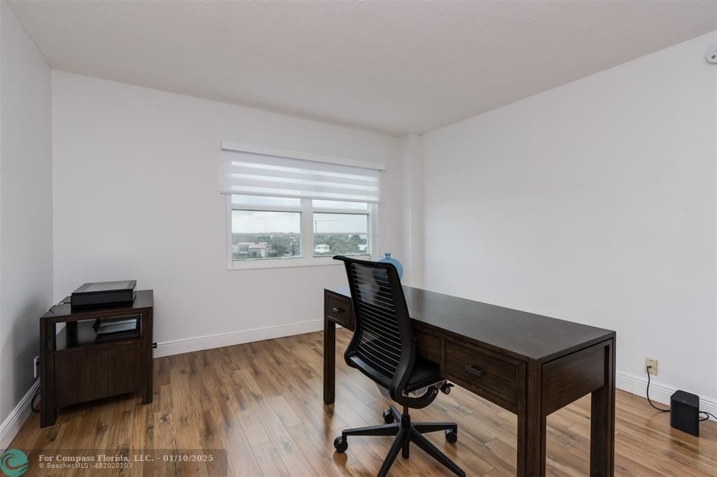 2500 Northeast 48th Lane, Unit 609 Fort Lauderdale, FL 33308 - Photo 33 of 36 Office/Second Bedroom