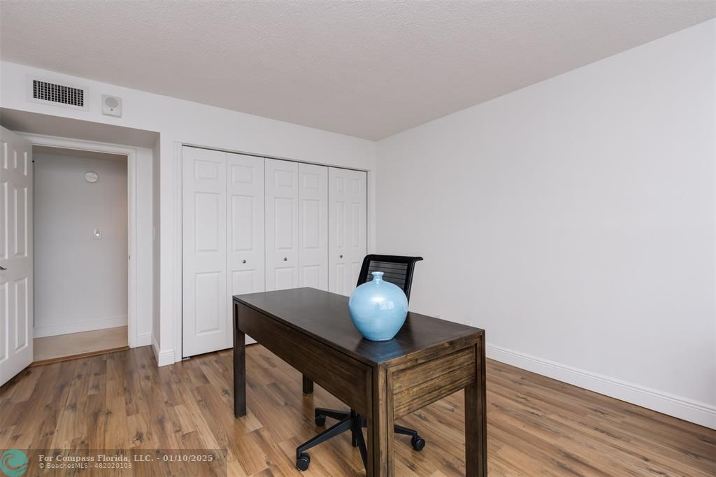 2500 Northeast 48th Lane, Unit 609 Fort Lauderdale, FL 33308 - Photo 34 of 36 Office/Second Bedroom