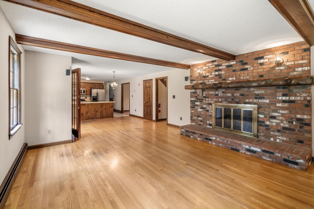 9 Randall Road Rochester, MA 02770 - Photo 14 of 42 a view of a livingroom with wooden floor