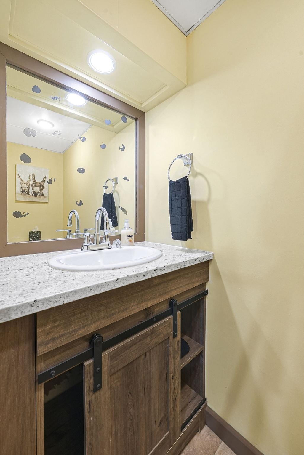 7420 East Birch Point Road Traverse City, MI 49684 - Photo 37 of 61 1938271-aef6b130-c2b3-4a6b-a6c6-2747db916e83.JPG