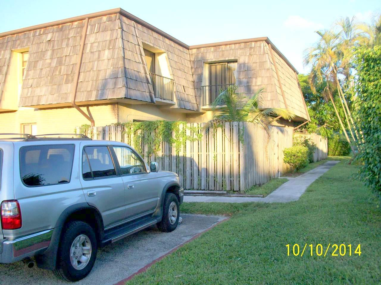 4667 Cherry Road West Palm Beach, FL 33417 - Photo 1 of 21 Cherry exterior