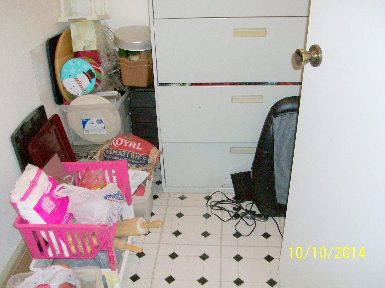 4667 Cherry Road West Palm Beach, FL 33417 - Photo 10 of 21 1st floor laundry room 2